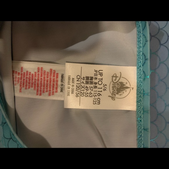 Disney size 5/6 little girls swim suit. Good condition, smoke free home. - Picture 2 of 2